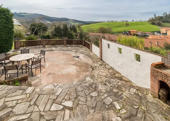 Suka Holiday home Oruna